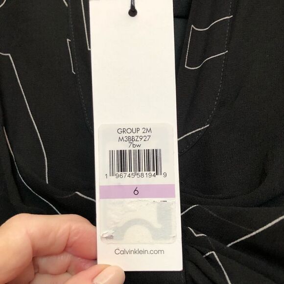 CALVIN KLEIN - 🎉HP🎉 NWT - L Sz 6 Short Sleeve Logo Maxi Illusion Shirtdress - Picture 8 of 16
